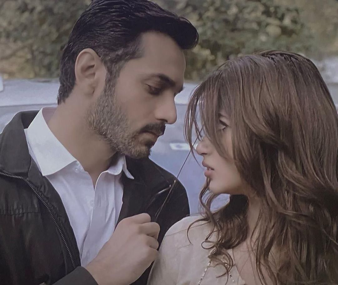Sajal-Aly-is-pairing-with-Wahaj-Ali-for-her-upcoming-project